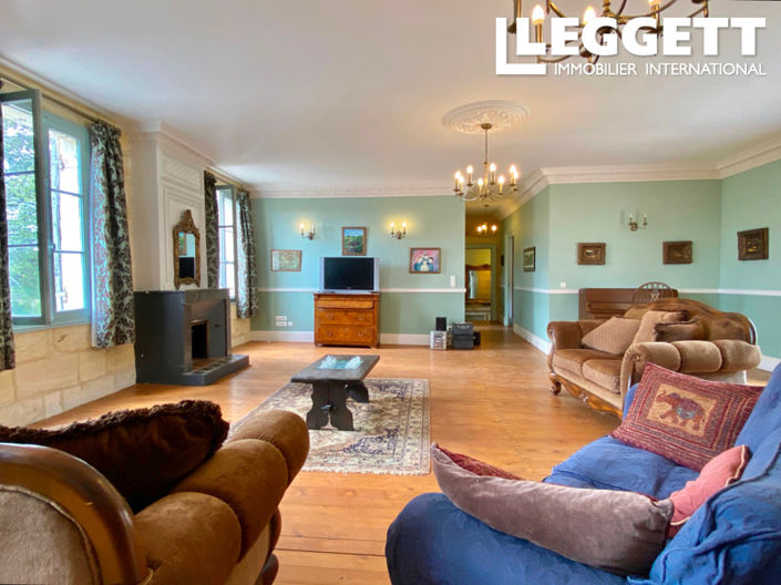 Image No.2-5 Bed House for sale