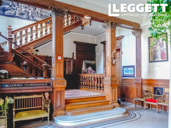 Image No.3-25 Bed Chateaux for sale