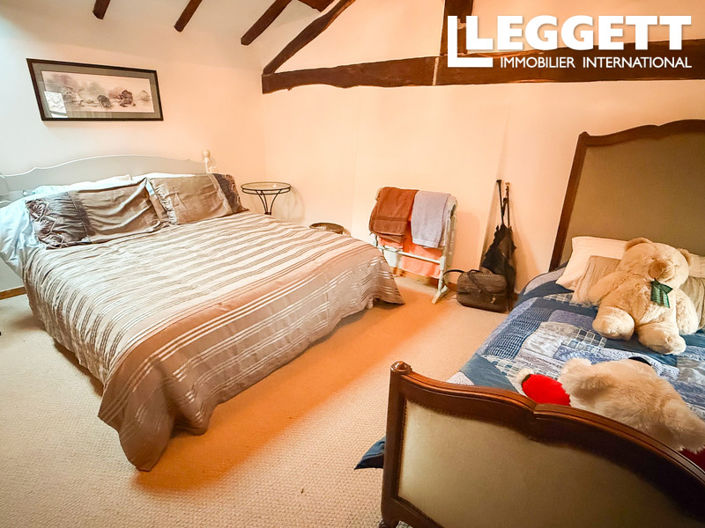 Image No.7-3 Bed House for sale