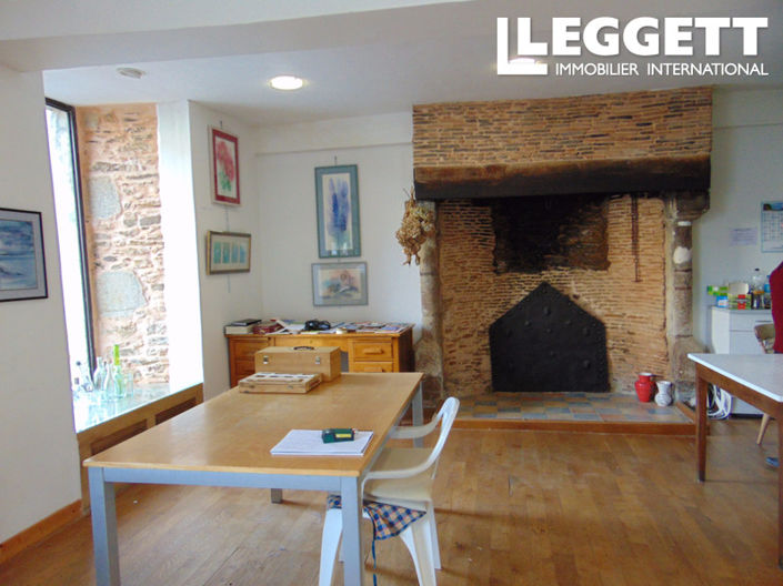 Image No.9-3 Bed House for sale