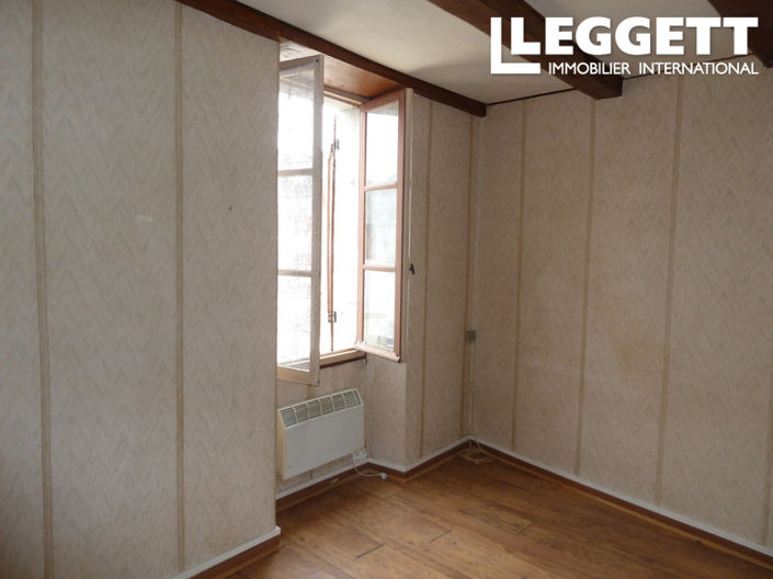 Image No.7-Maison de 2 chambres à vendre à Aubusson