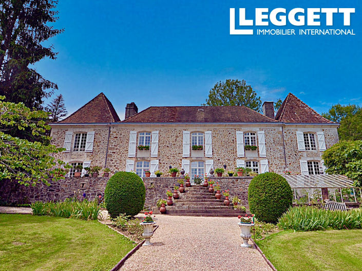 Image No.1-5 Bed Chateaux for sale