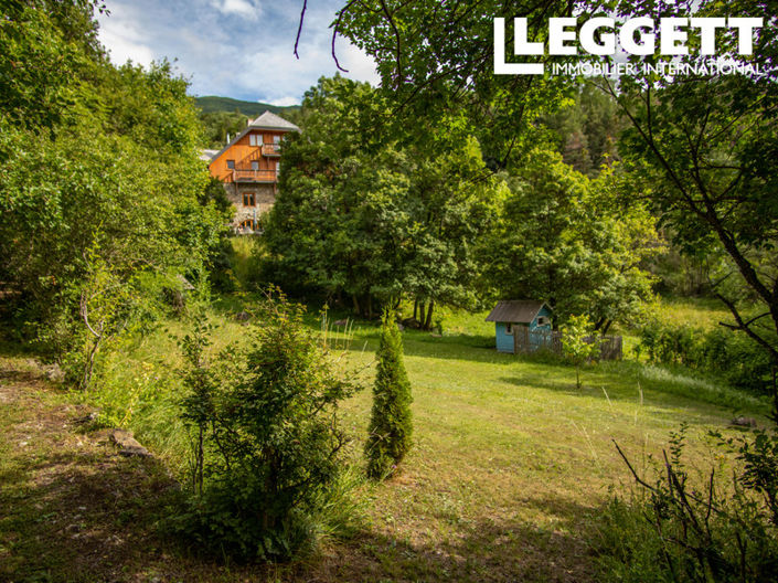 Image No.4-12 Bed House for sale