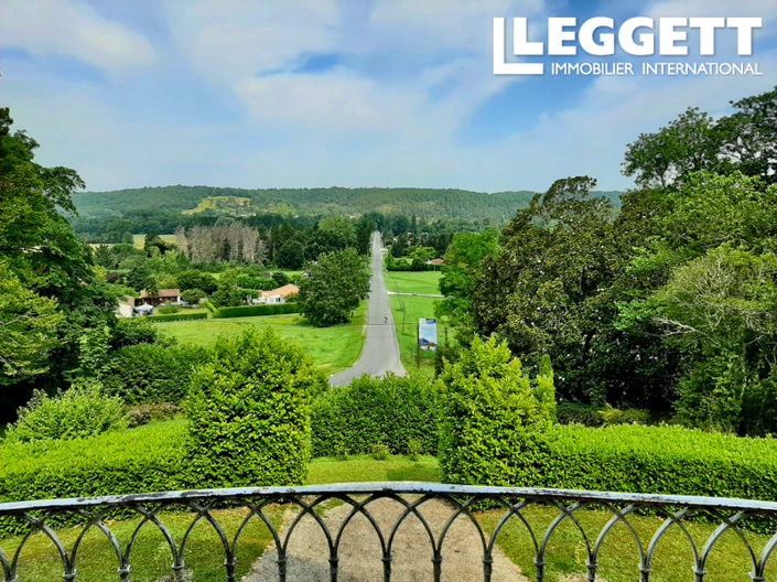 Image No.2-9 Bed Chateaux for sale