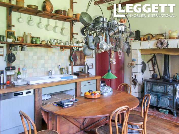 Image No.6-Maison de 9 chambres à vendre à Chalais