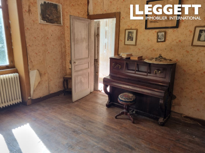 Image No.4-4 Bed House for sale