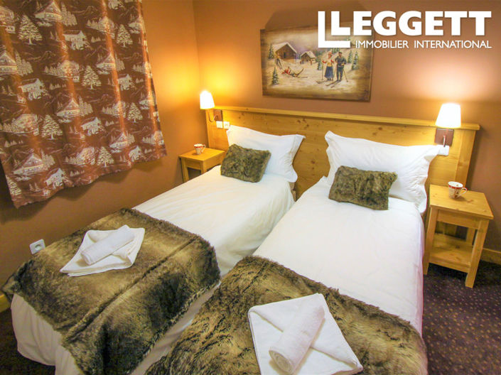 Image No.7-2 Bed Apartment for sale