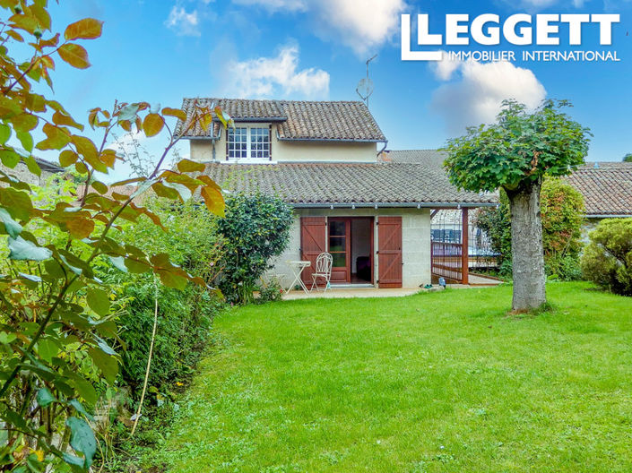 Image No.1-4 Bed House for sale