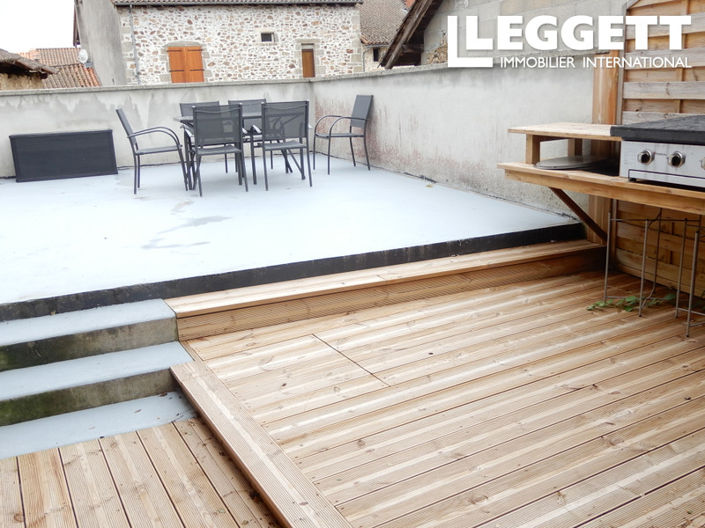 Image No.2-Maison de 4 chambres à vendre à Les Salles-Lavauguyon