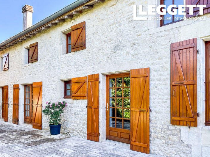 Image No.1-4 Bed House for sale