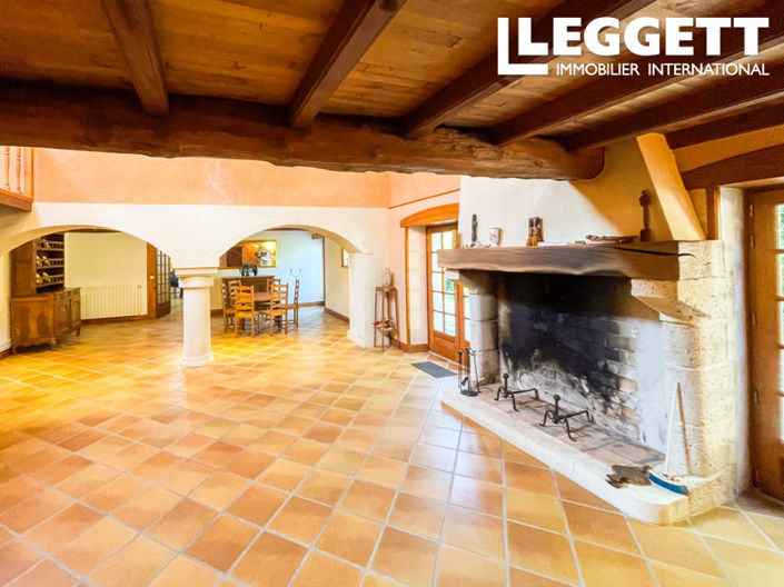 Image No.5-Maison de 4 chambres à vendre à Saint-Martin-de-Juillers