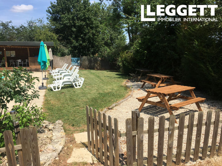 Image No.10-Maison de 9 chambres à vendre à Sauzé-Vaussais