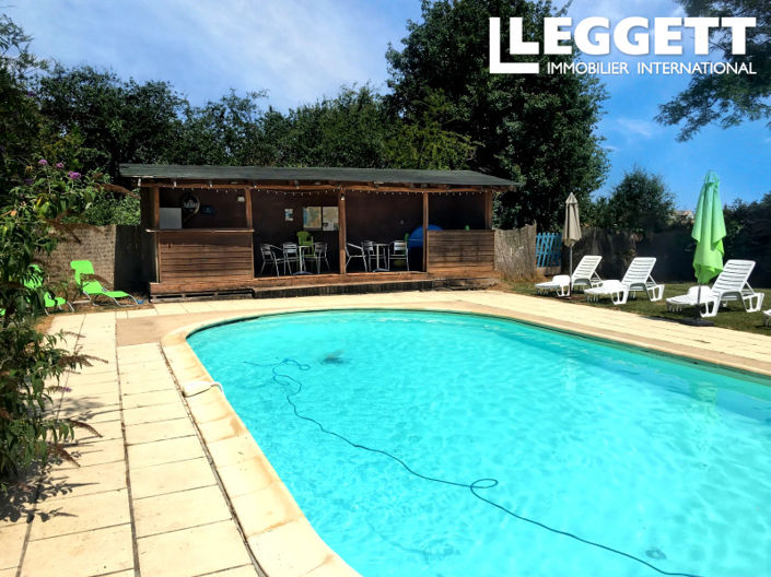 Image No.2-Maison de 9 chambres à vendre à Sauzé-Vaussais