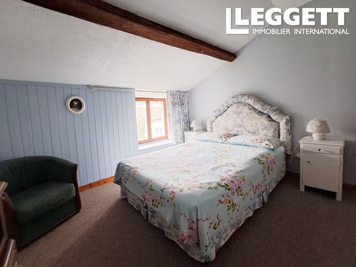 Image No.5-Maison de 9 chambres à vendre à Sauzé-Vaussais