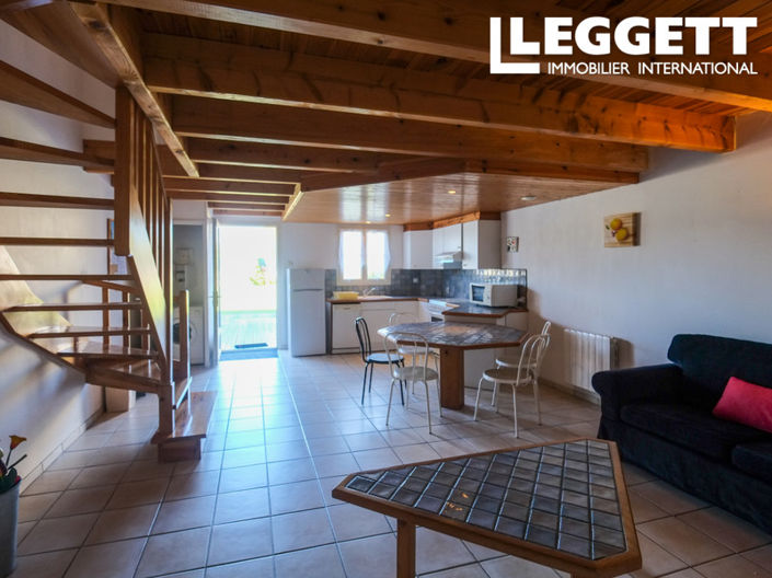 Image No.6-3 Bed House for sale