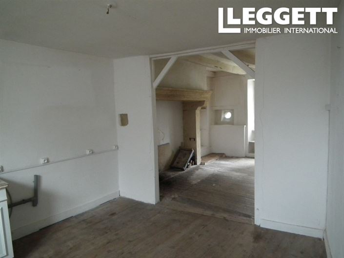 Image No.6-3 Bed House for sale