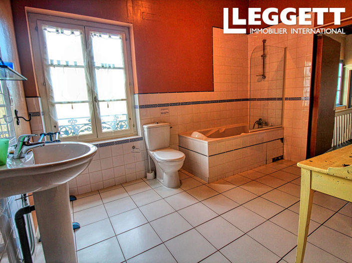 Image No.9-4 Bed House for sale