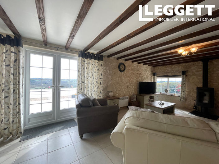 Image No.6-9 Bed House for sale