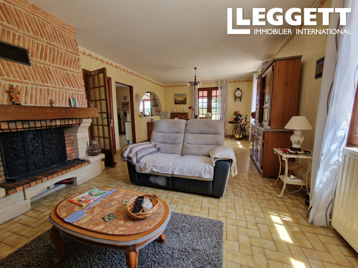 Image No.6-Maison de 5 chambres à vendre à Le Fleix