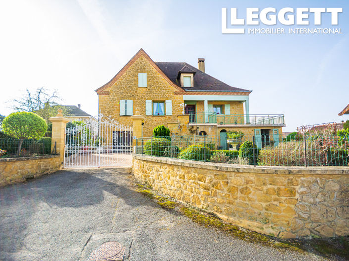 Image No.1-5 Bed House for sale