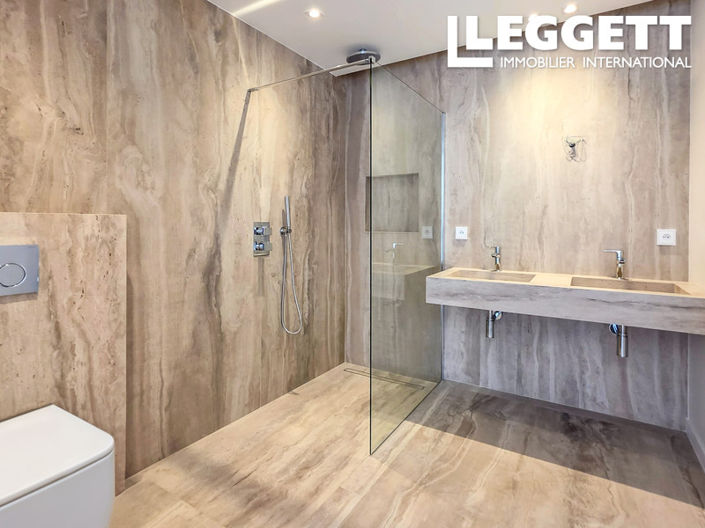 Image No.9-4 Bed House for sale