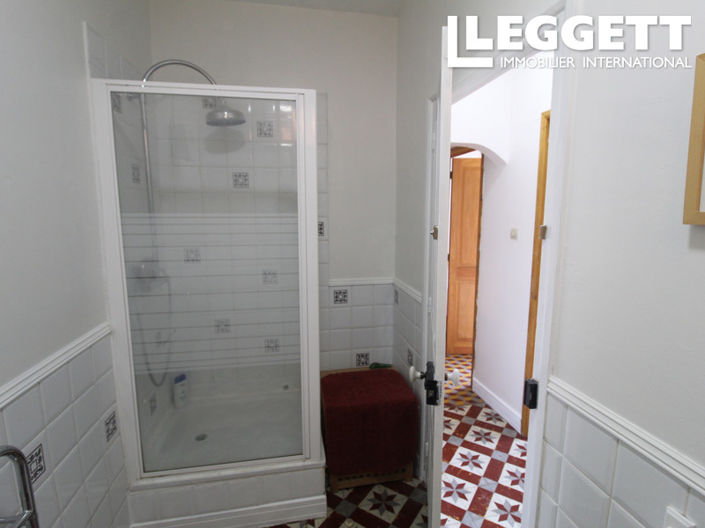 Image No.10-4 Bed House for sale