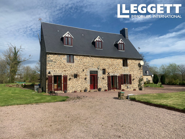 Image No.1-8 Bed House for sale