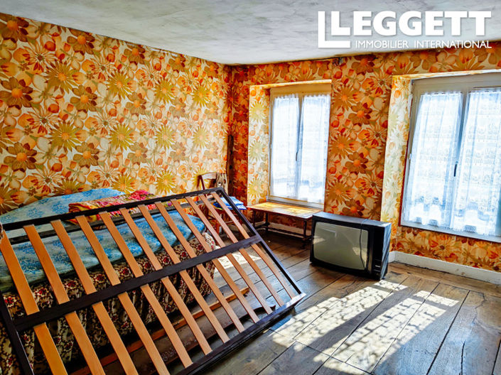 Image No.6-3 Bed House for sale