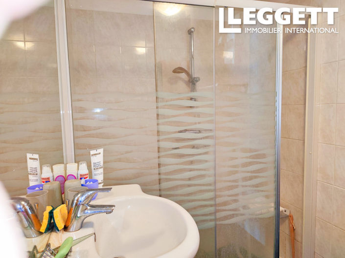 Image No.7-3 Bed House for sale