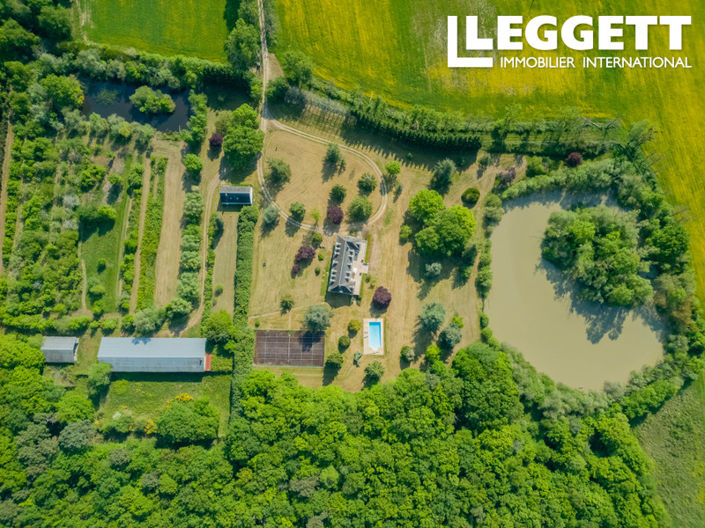 Image No.8-Maison de 12 chambres à vendre à Azay-le-Rideau