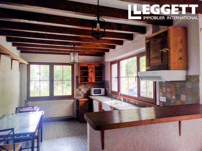 Image No.8-4 Bed House for sale