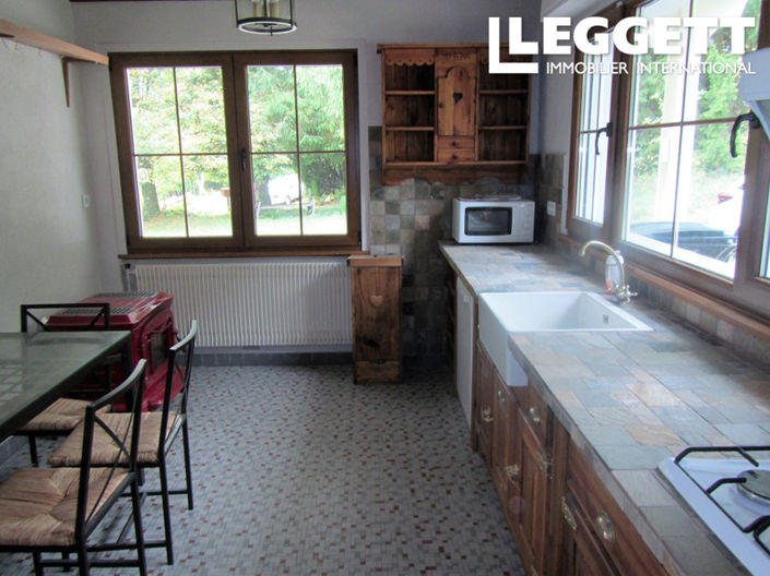 Image No.9-4 Bed House for sale