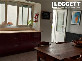 Image No.6-Maison de 5 chambres à vendre à Bourg-Charente