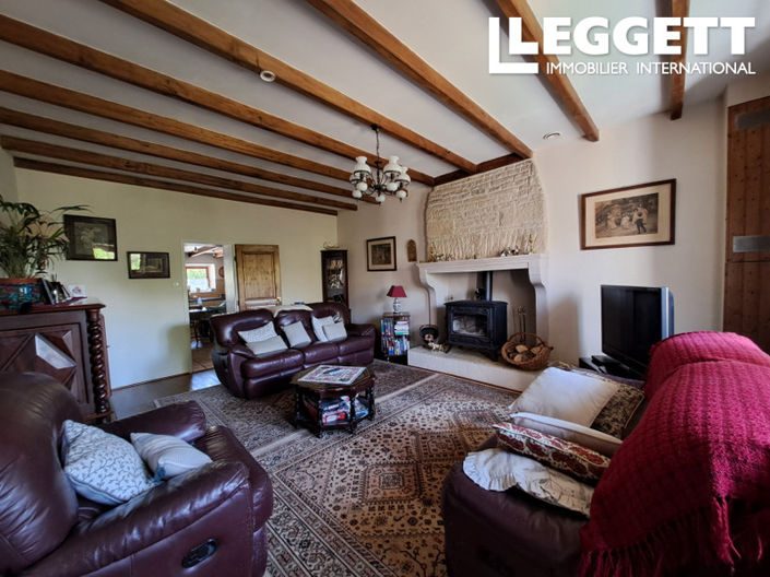 Image No.6-4 Bed House for sale