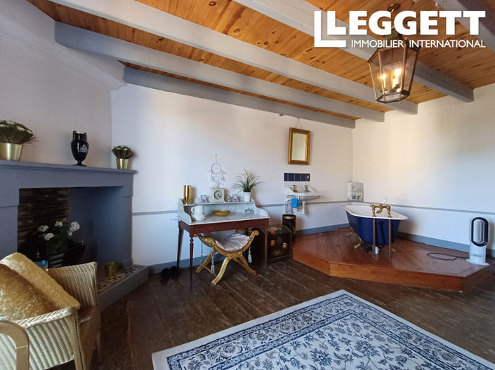 Image No.10-Maison de 6 chambres à vendre à Ambérac