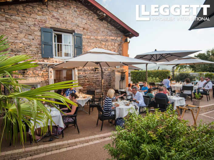 Image No.2-11 Bed Commercial for sale