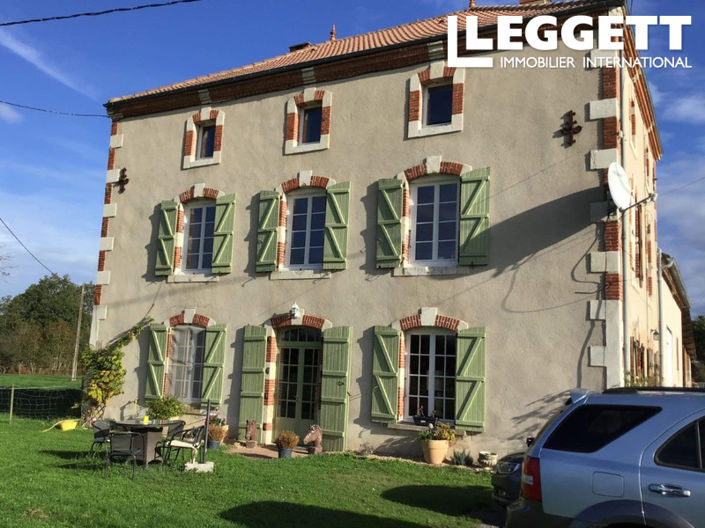 Image No.1-4 Bed House for sale