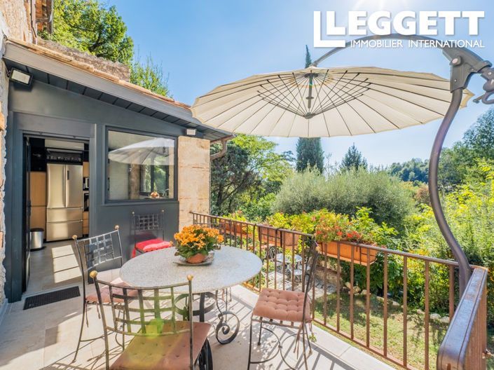 Image No.6-6 Bed House for sale