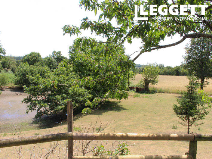 Image No.10-4 Bed House for sale