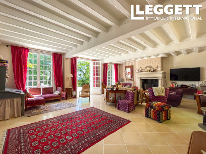 Image No.1-7 Bed House for sale