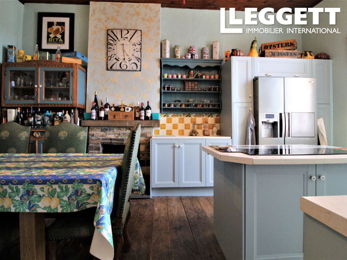 Image No.2-Maison de 4 chambres à vendre à Rochechouart