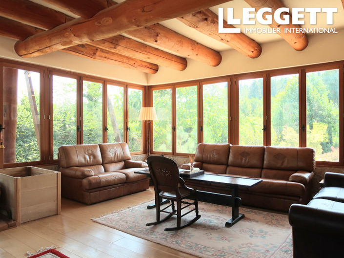 Image No.8-2 Bed House for sale