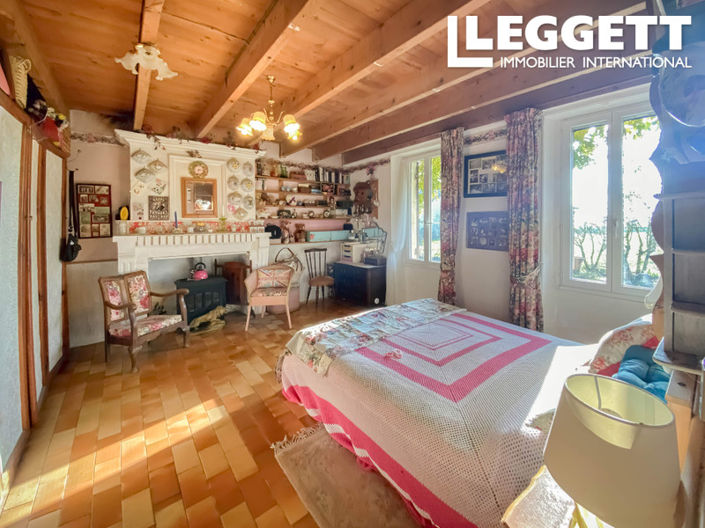 Image No.9-Maison de 4 chambres à vendre à Nieul-le-Virouil