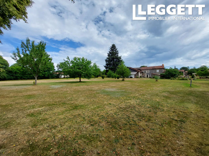 Image No.2-3 Bed House for sale