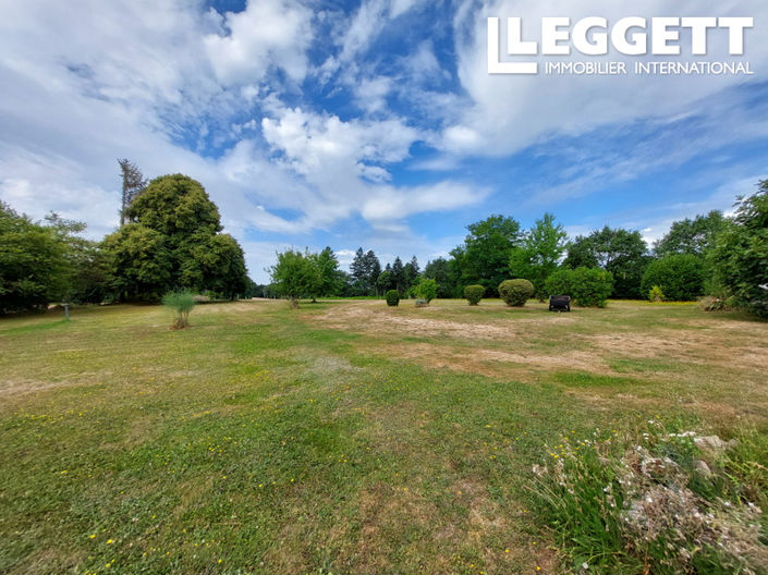 Image No.9-3 Bed House for sale