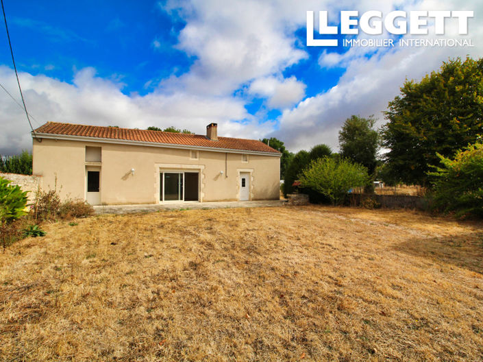 Image No.1-3 Bed House for sale