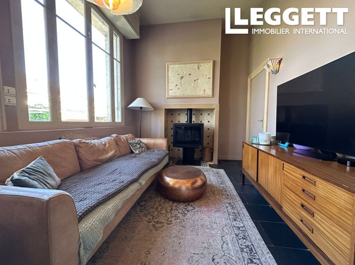Image No.9-5 Bed House for sale