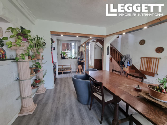 Image No.2-4 Bed House for sale