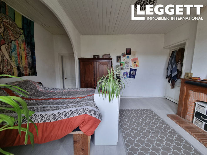 Image No.7-4 Bed House for sale