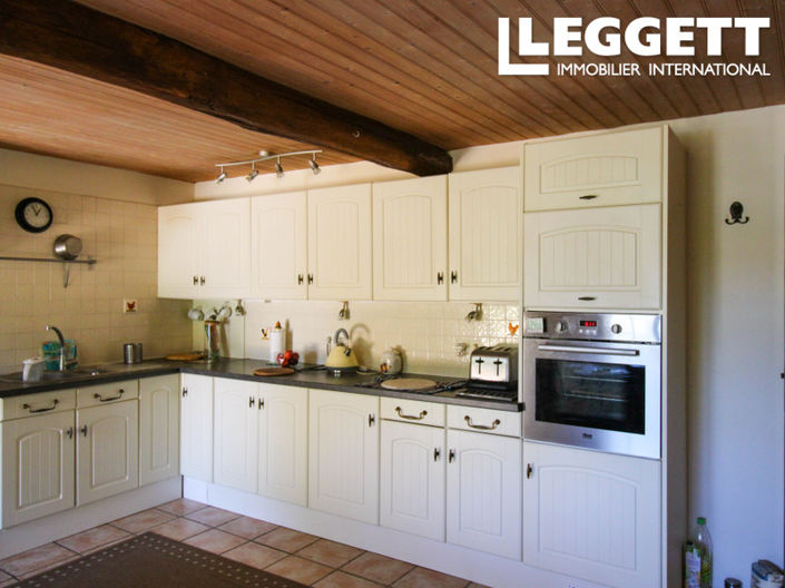 Image No.3-4 Bed House for sale